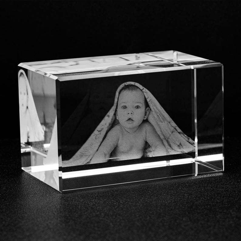 2D 3D Laser Engraved Crystal Cube Custom Photo Block - DigiVirt
