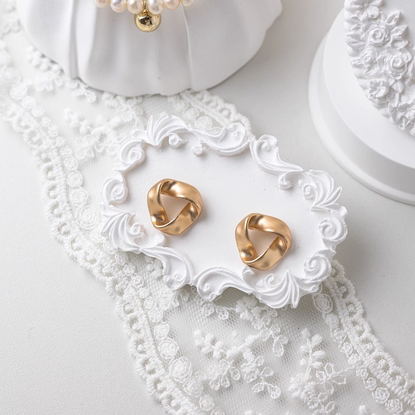 Jewelry Display Stand White Plaster Jewelry Earrings Earrings Display Stand Earrings Jewelry Photo Props Ornaments Parisian Decor Vintage Decor - DigiVirt