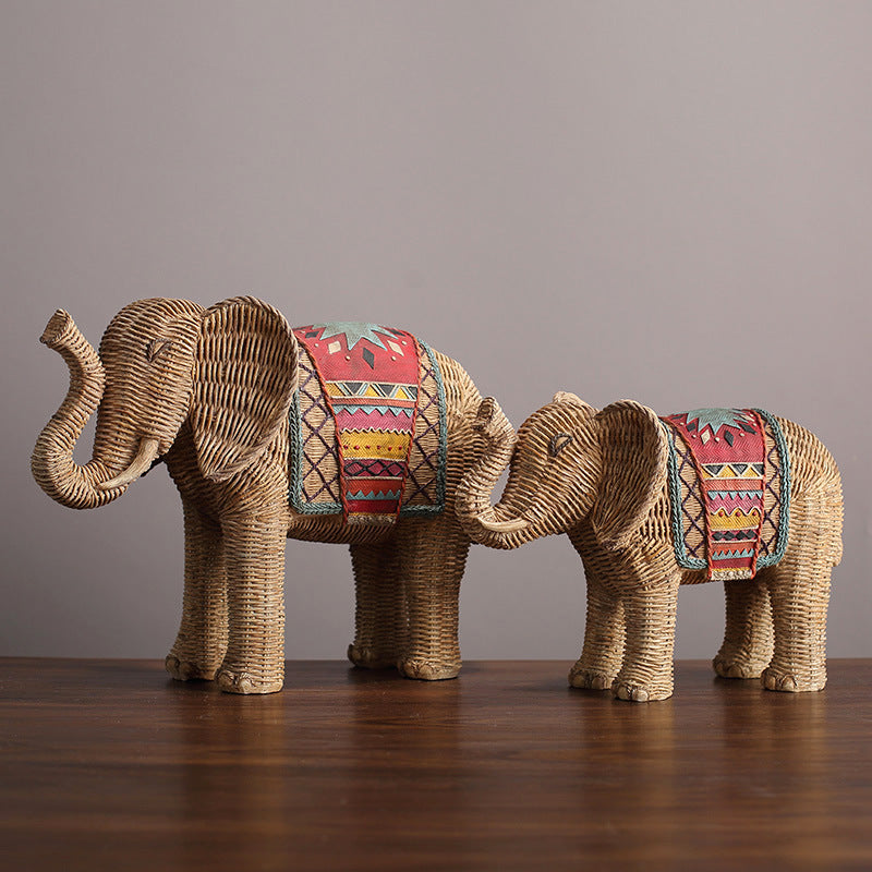 Woven Pattern Hand-painted Elephant Ornaments Living Room TV Cabinet Wine Cabinet Hallway Ornaments Resin Crafts Ornaments Creative