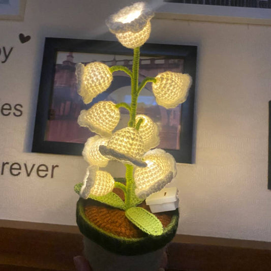 Crochet Handmade Lily Potted Plant Light Lamp Knitted Flower Decoration Home Decor Gifts - DigiVirt