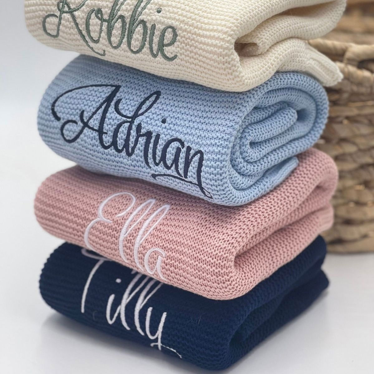 Embroidered Stroller Blanket Quilt Knitted Cotton Nap Blanket Adult Sofa Blanket Quilt - DigiVirt
