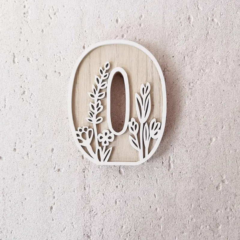 New Wood Decoration Carving Letter Ornaments Flower Pattern Design Home Crafts Ornaments Advanced Sense - DigiVirt