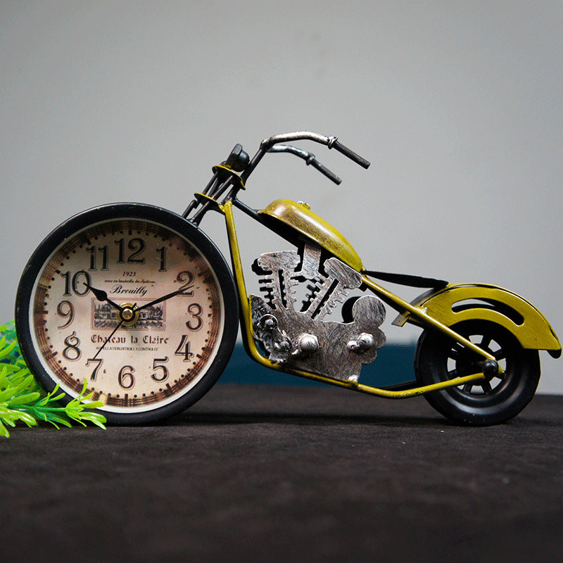 Retro Motorcycle Model Clock Metal Handmade DIY Personalized Send Children Classmates Friends Old Master