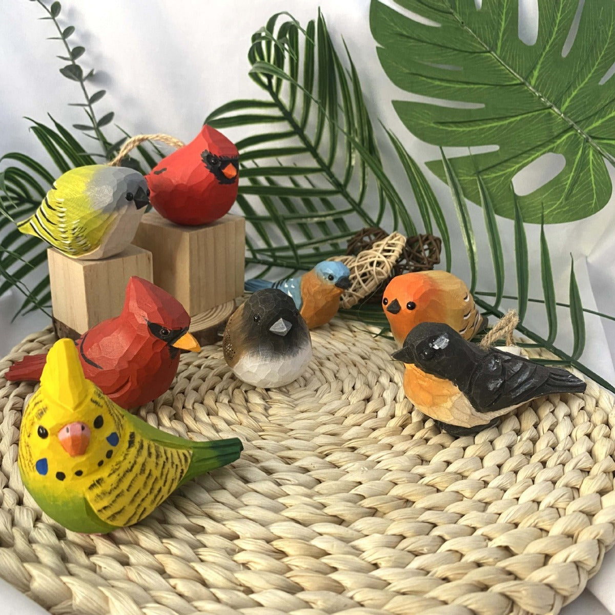 Solid Wood Hand-carved Basswood Wood Carving Bird Ornaments Cute Gift Series