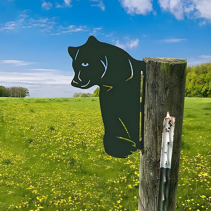 Peeping Cattle And Donkey Animals Outdoor Courtyard Garden Farm Ornaments Plug-in Metal Iron Decorations - DigiVirt