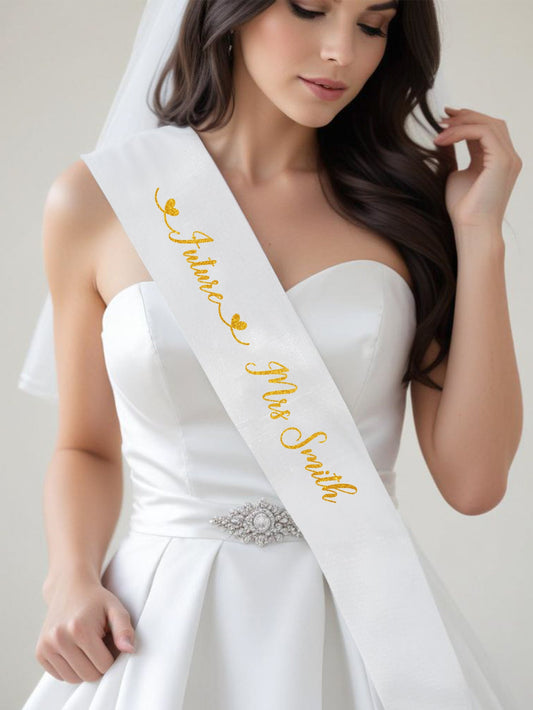Personalized Bride Veil Sash Set Bride to be Veil Hen Party Accessories - DigiVirt