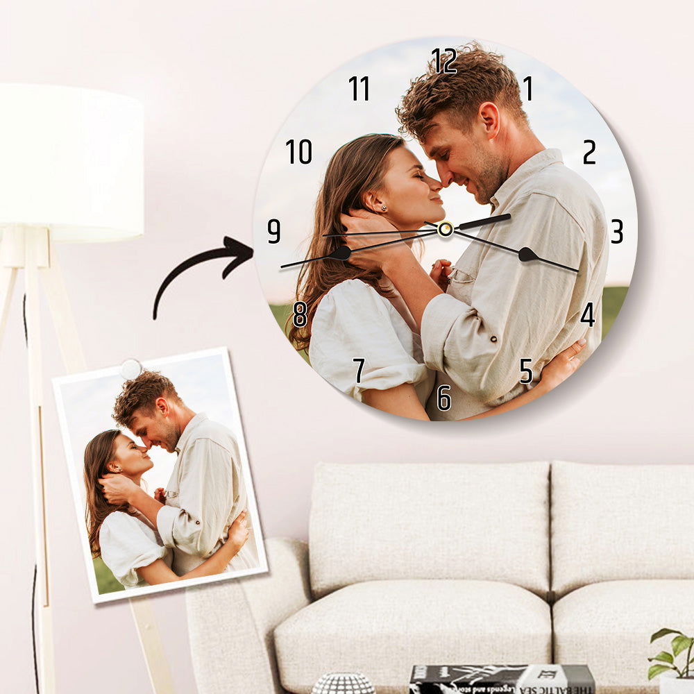 Personalized Round Wall Clock - DigiVirt