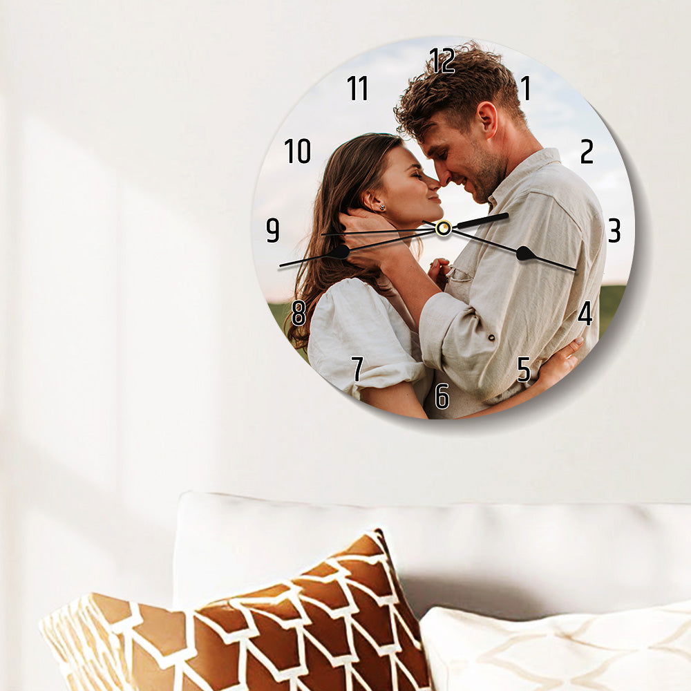 Personalized Round Wall Clock - DigiVirt