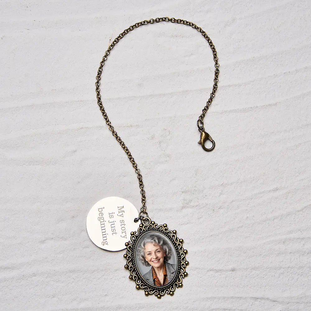Personalized Wedding Bouquet Graduation Cap Photo Charm with Engraved Charm for Graduation Wedding Gifts - DigiVirt
