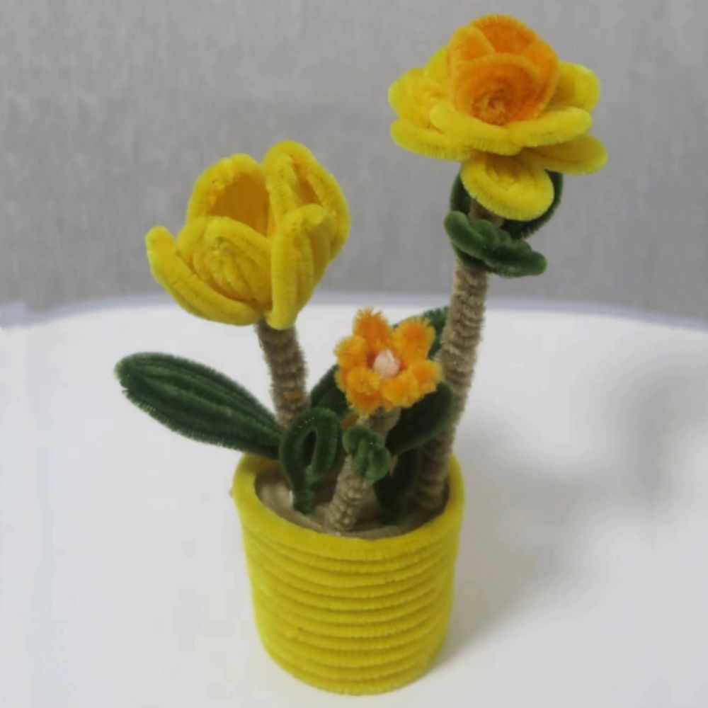 Pipe Cleaner Potted Plant Handmade Twist Stick Flowers Gift for Her or Him - DigiVirt