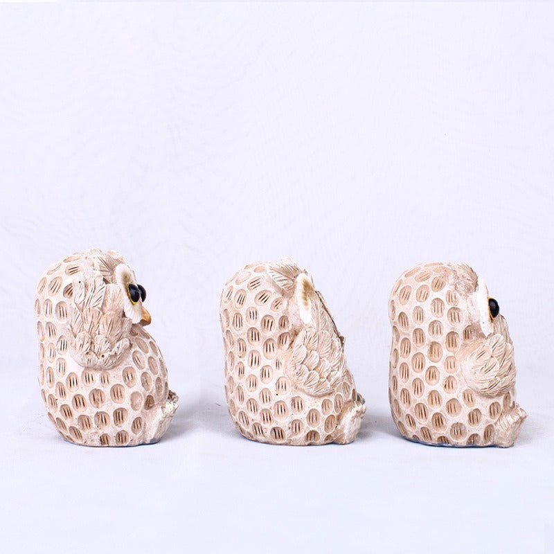 Resin Crafts European Style Cute and Cute Owl Wine Cabinet, Living Room, Office Table, Home Decoration - DigiVirt